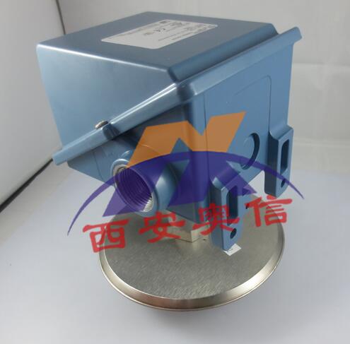 J402-532美国UE双点压力开关